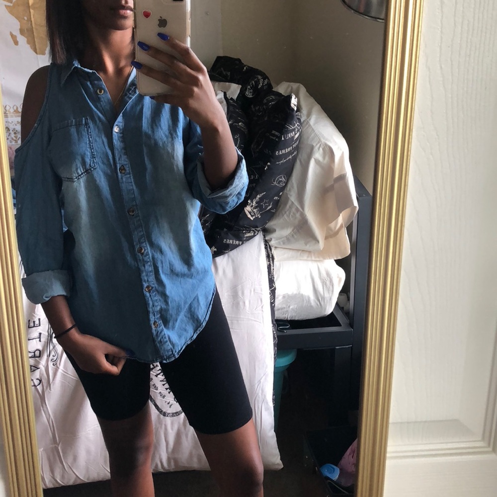 Jean shirt with peekaboo sleeves